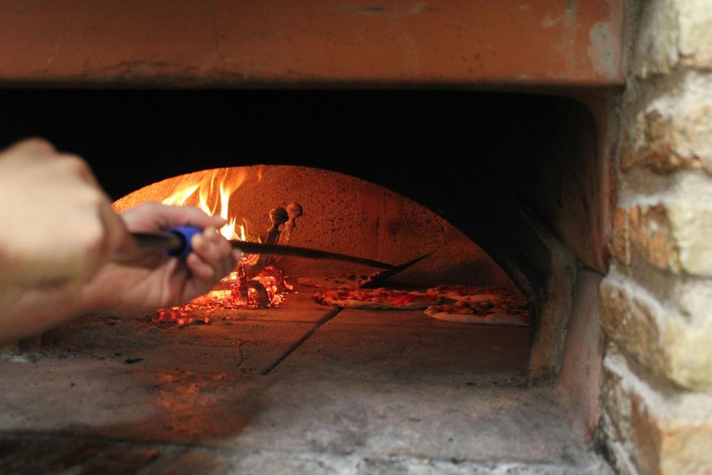 Agriturismo La Valle Del Vento Ουρμπίνο Εξωτερικό φωτογραφία